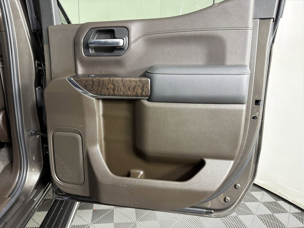 Used 2019 GMC Sierra 1500 Denali w/ Denali Ultimate Package image 15