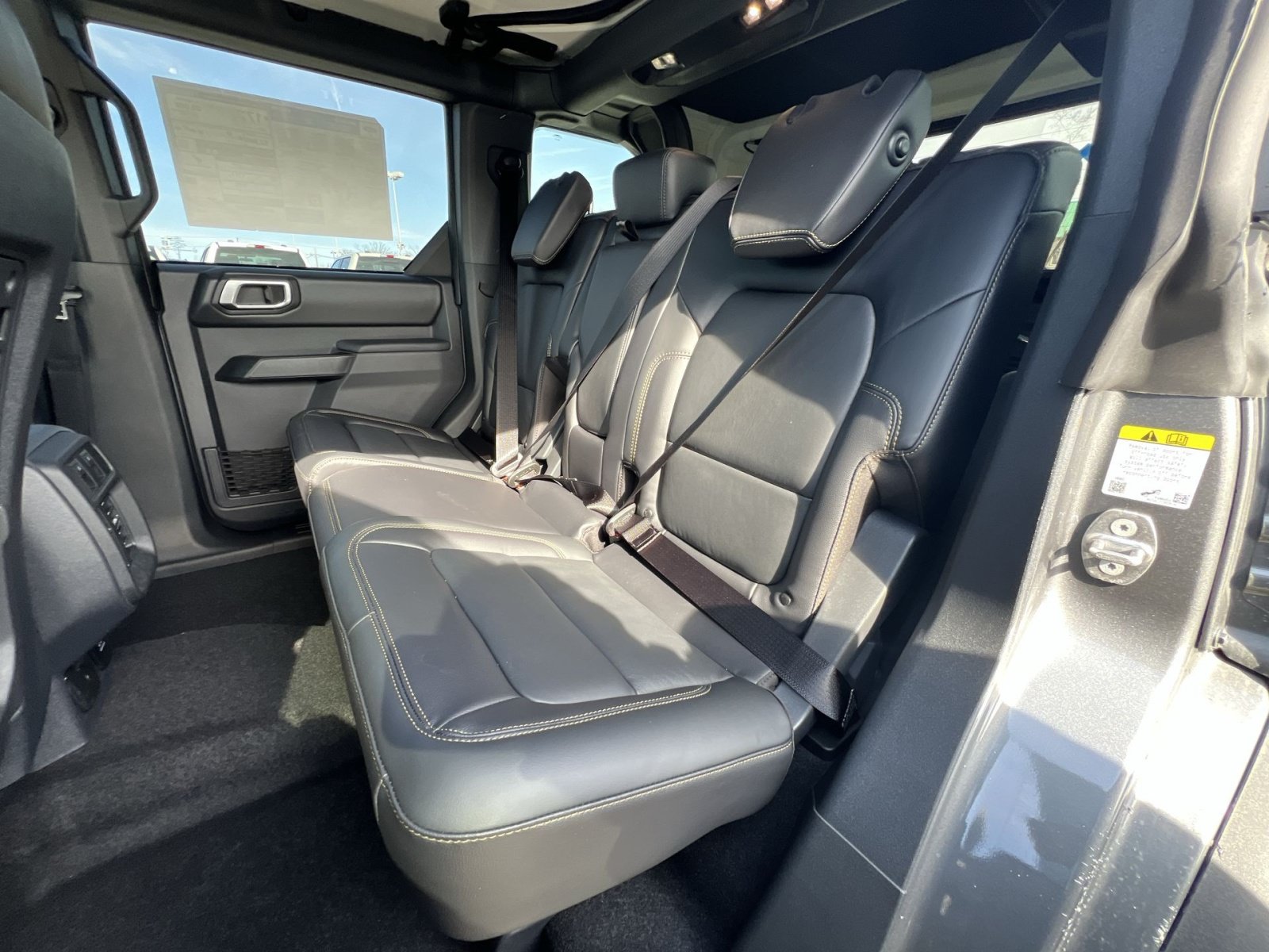 New 2026 Ford Bronco Badlands AWD/4WD image 32
