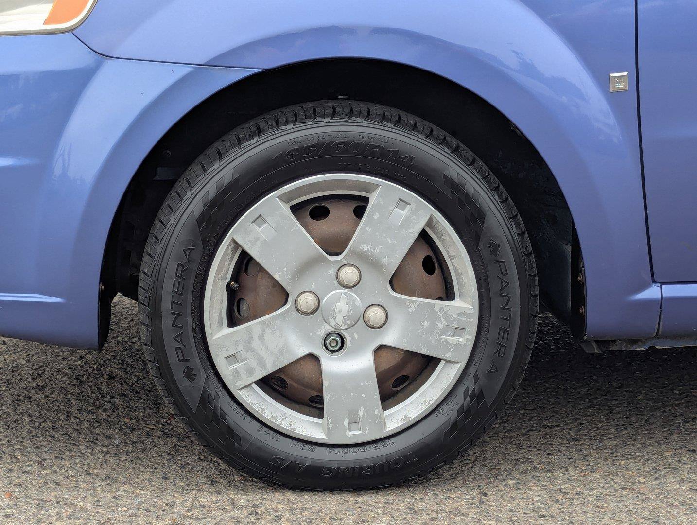 Used 2009 Chevrolet Aveo LT FWD image 34