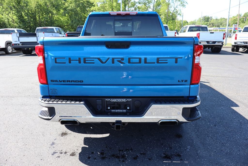 Used 2022 Chevrolet Silverado 1500 LTZ w/ LTZ Premium Package AWD/4WD image 31