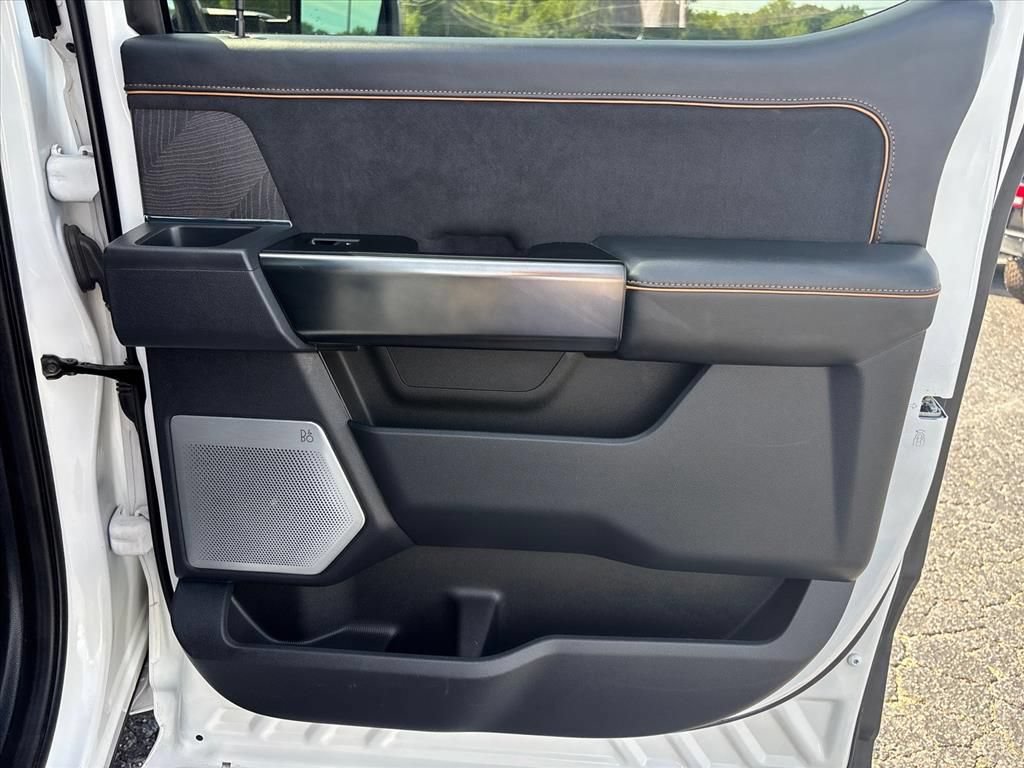 Used 2023 Ford F250 Platinum AWD/4WD image 16