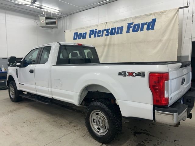 Used 2017 Ford F250 XL w/ Power Equipment Group image 6