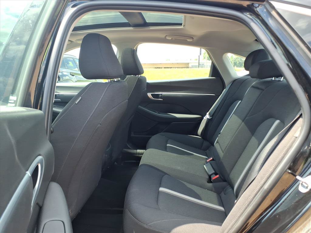 Used 2024 Hyundai Sonata SEL w/ Convenience Package FWD image 11