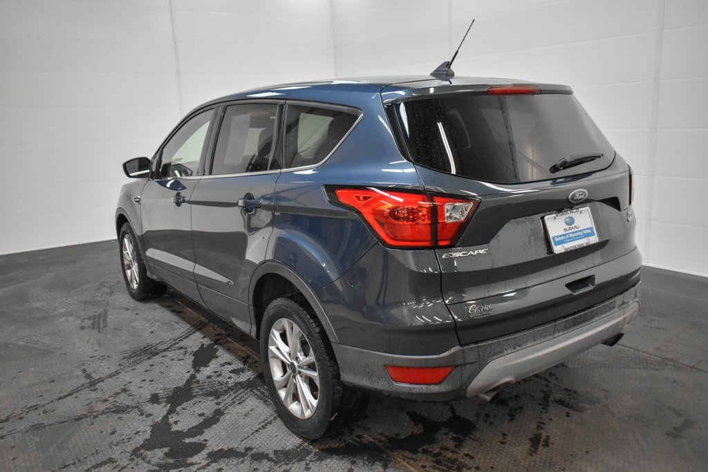 Used 2019 Ford Escape SE image 6