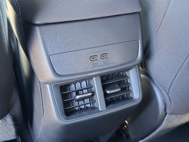 New 2026 Chevrolet Equinox LT FWD image 9