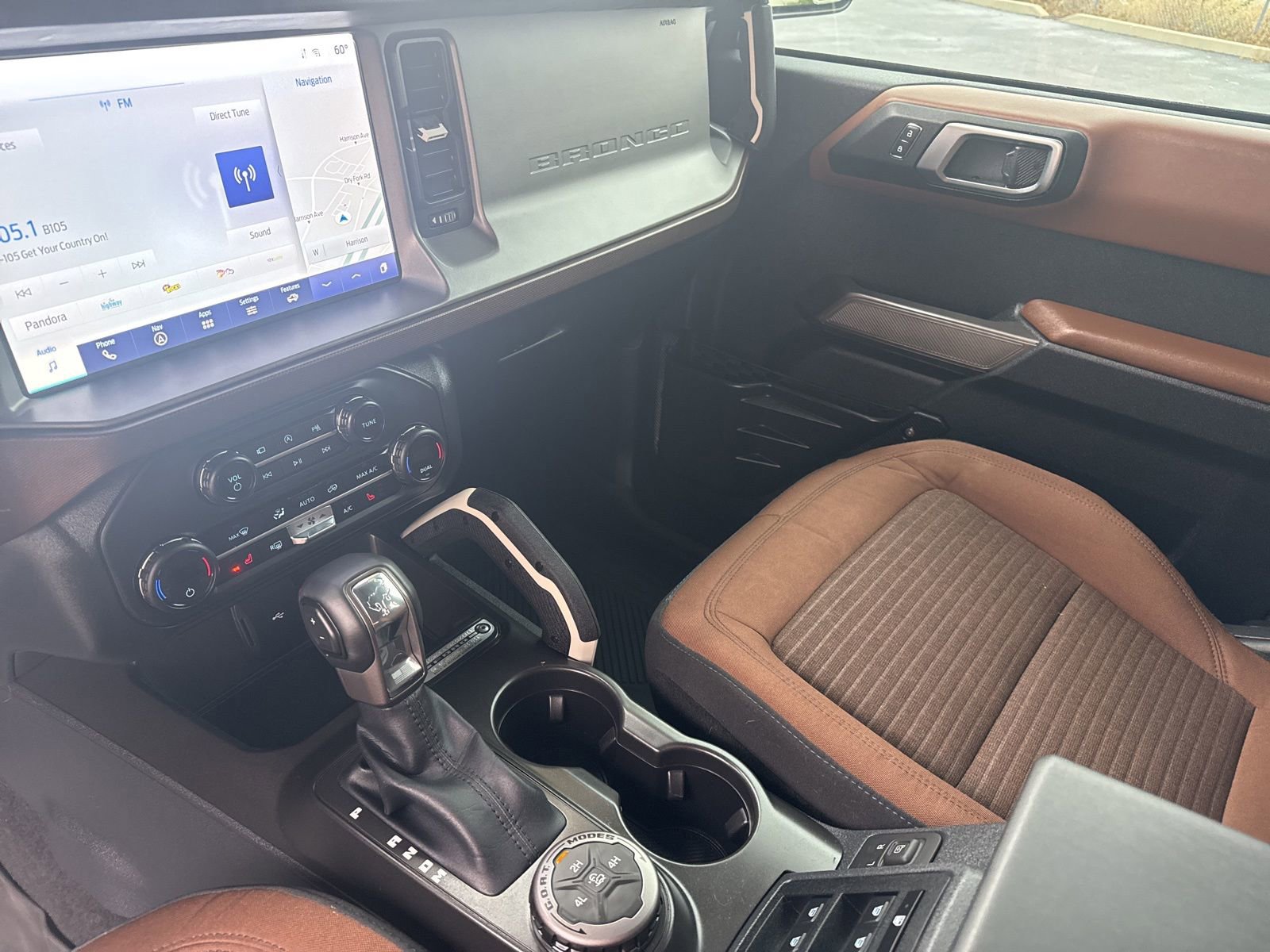 Used 2023 Ford Bronco Outer Banks image 24