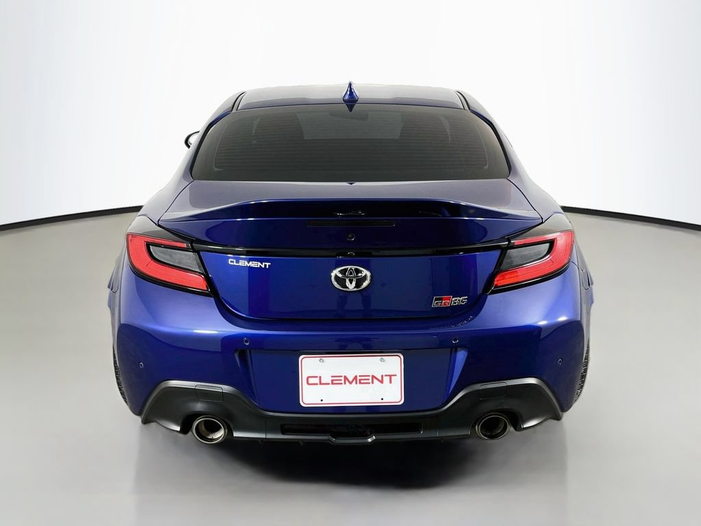 Used 2024 Toyota GR86 Premium RWD image 8