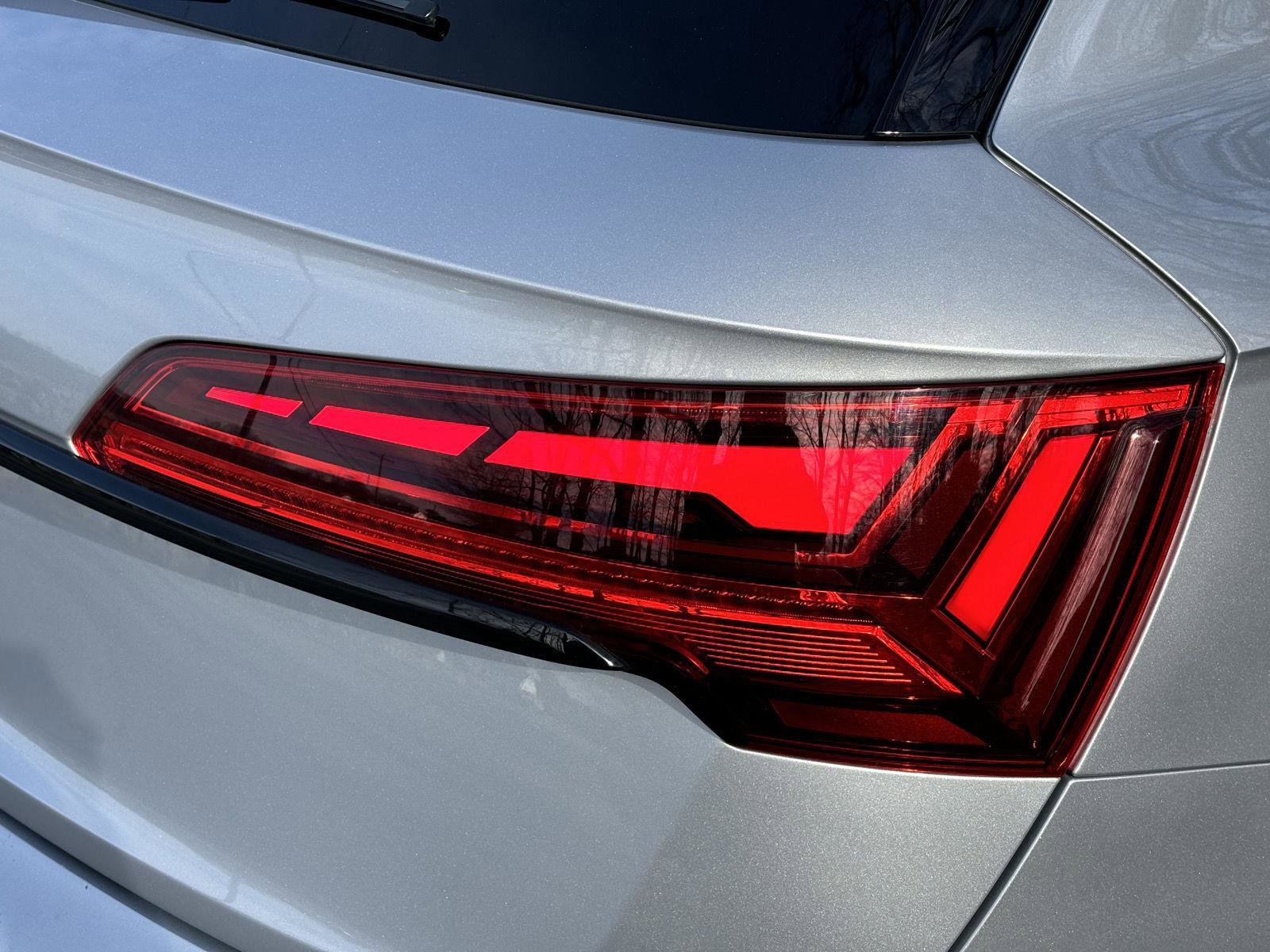 Used 2023 Audi SQ5 Premium Plus w/ Premium Plus Package image 24