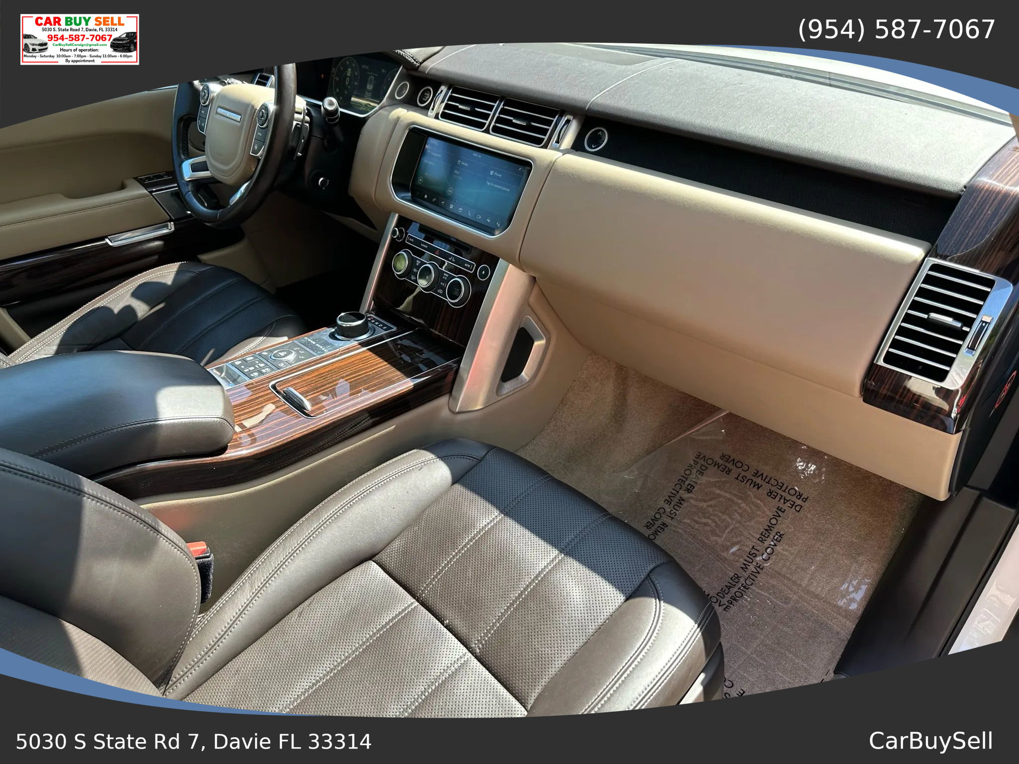 Used 2017 Land Rover Range Rover HSE image 12