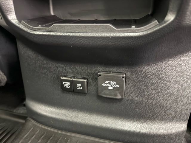 Used 2024 Toyota Tundra Limited image 13