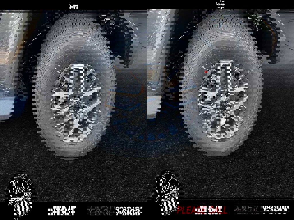 New 2025 Jeep Wrangler Unlimited Sahara image 10