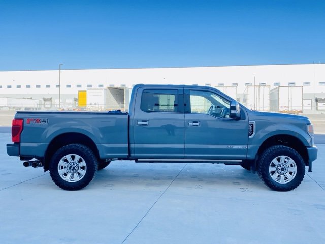 Used 2022 Ford F250 Platinum w/ FX4 Off-Road Package image 4