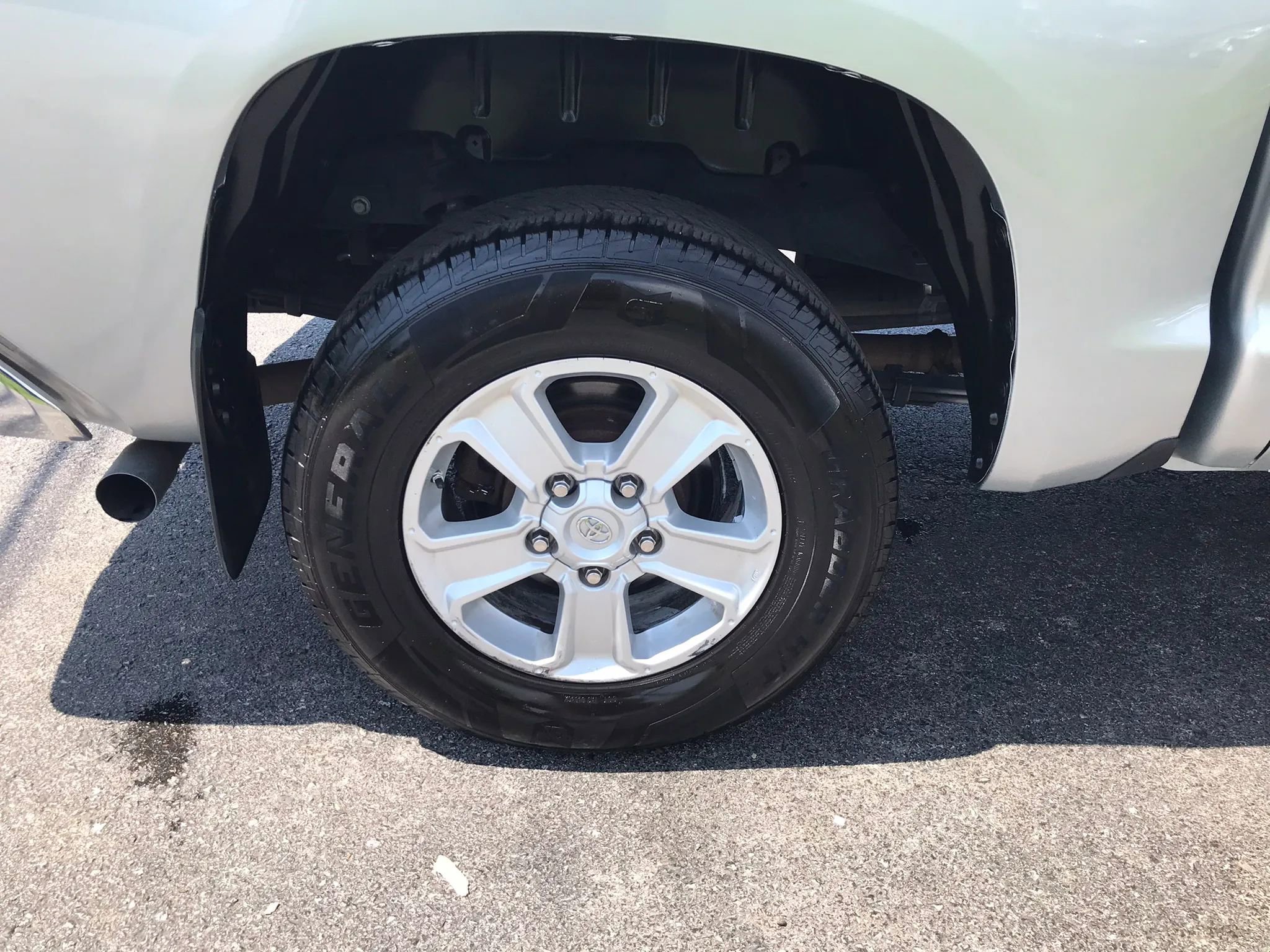 Used 2021 Toyota Tundra SR5 AWD/4WD image 46