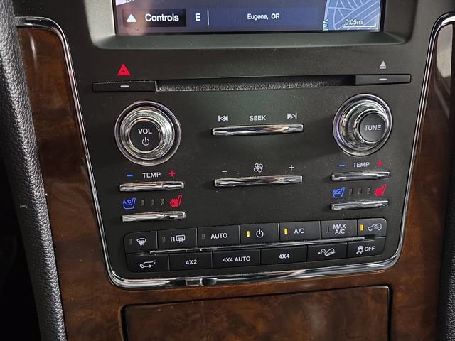 Used 2017 Lincoln Navigator Select AWD/4WD image 21