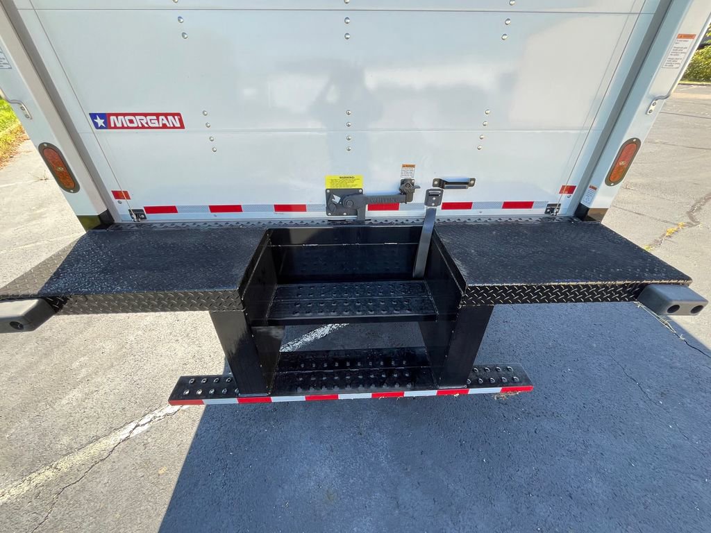 Used 2024 Isuzu NPR image 9