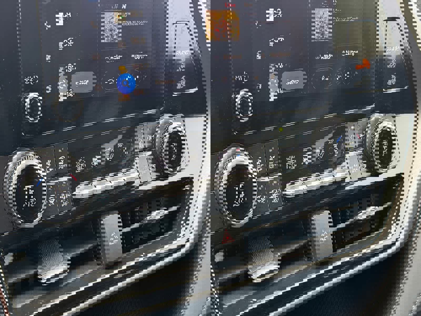 Used 2025 Toyota Highlander LE image 21