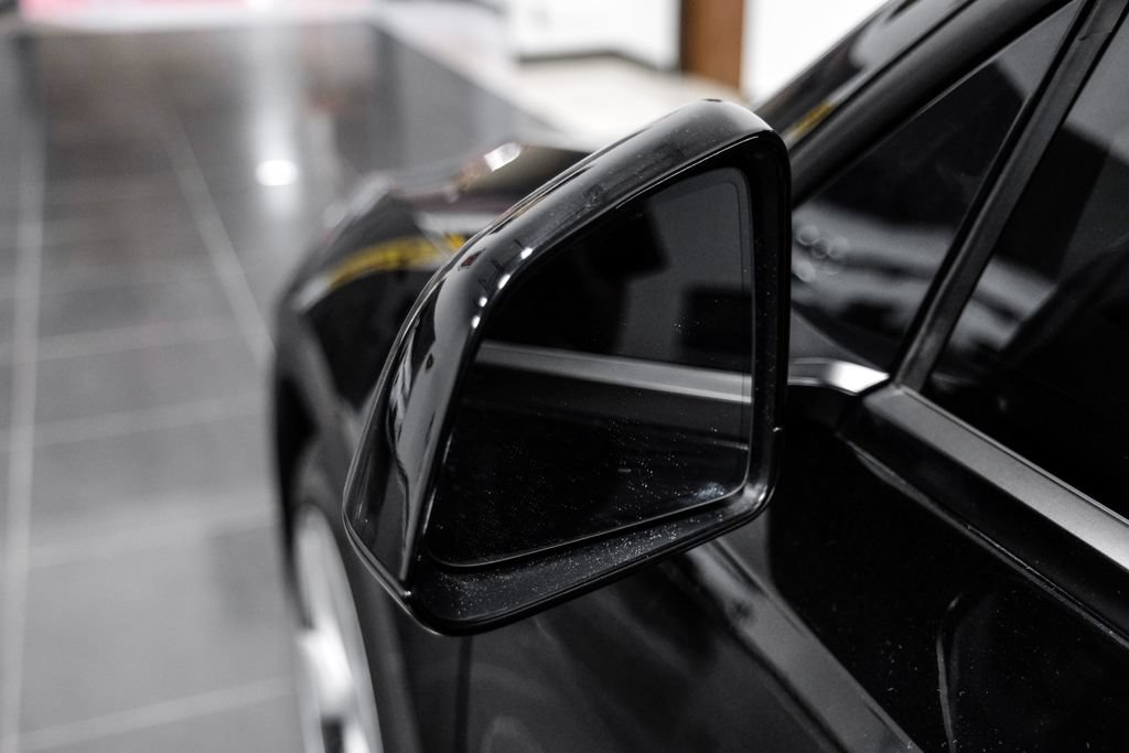 Used 2021 Tesla Model Y Long Range AWD/4WD image 42