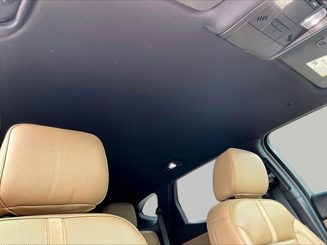 Used 2023 Chevrolet Blazer Premier image 17