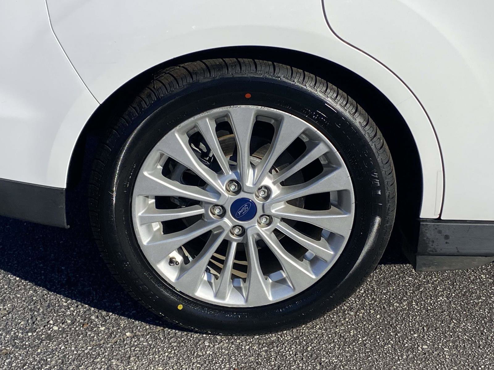 Used 2017 Ford C-MAX SE image 7