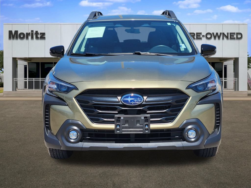 Used 2025 Subaru Outback Onyx Edition AWD/4WD image 2