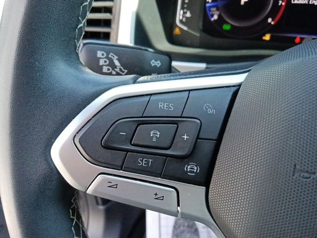 Used 2022 Volkswagen Atlas SE FWD image 19