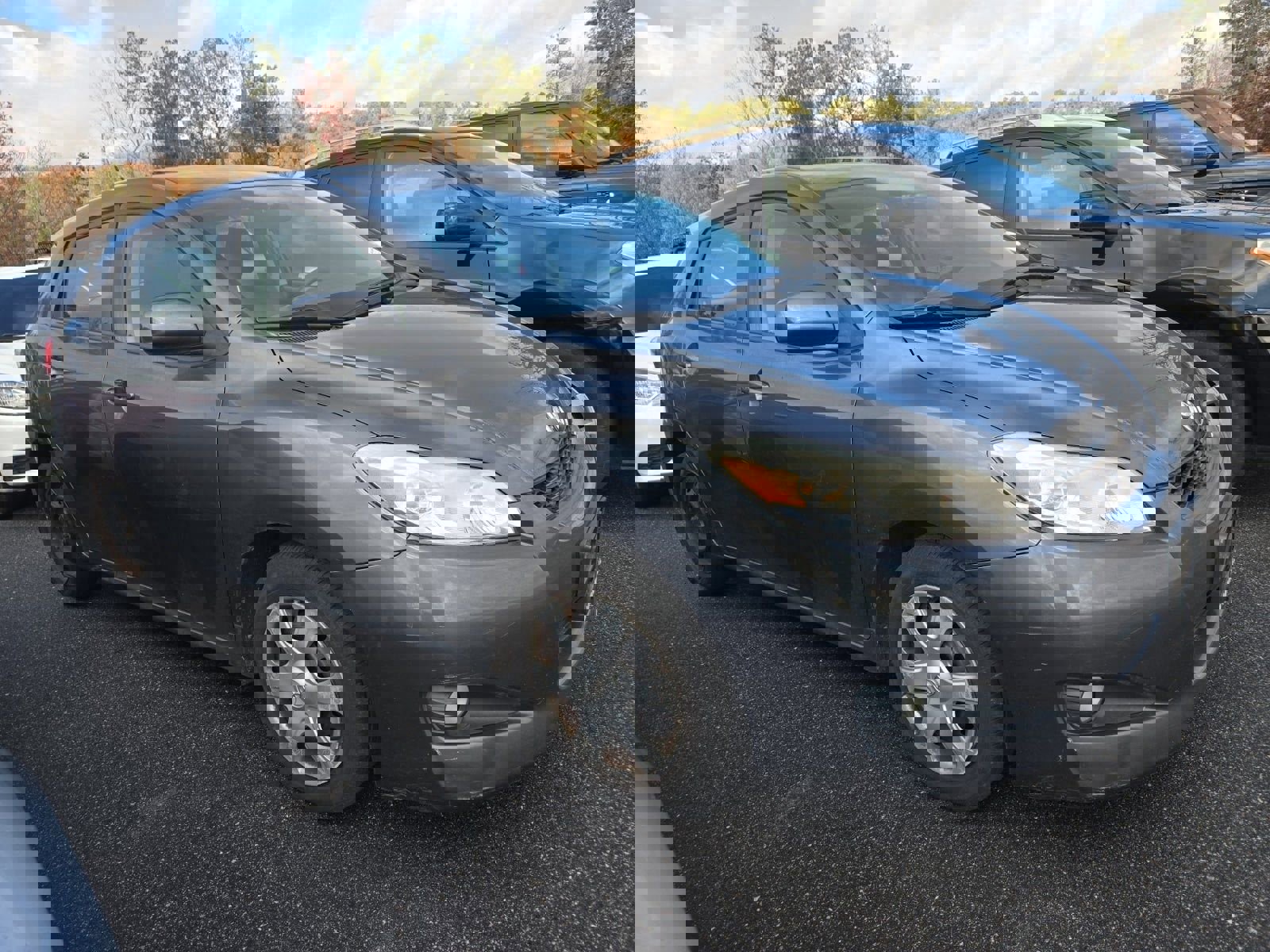 Used 2010 Toyota Matrix S image 3