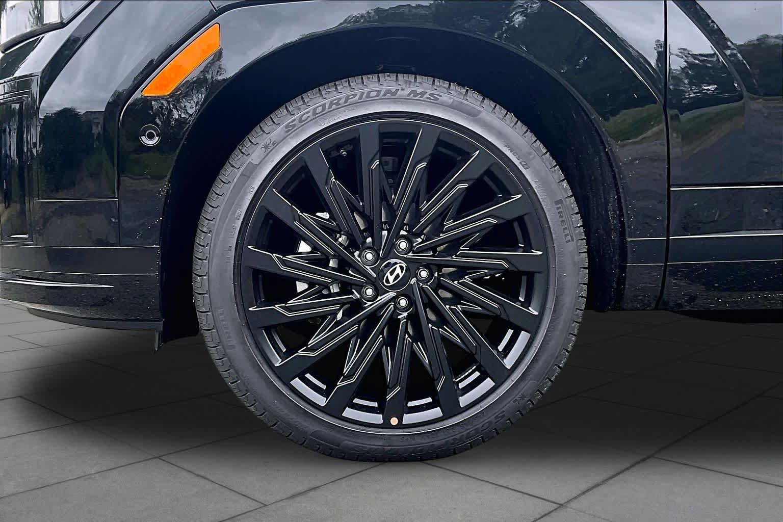 New 2027 Hyundai Santa Fe Calligraphy w/ Tow & Go Package AWD/4WD image 9
