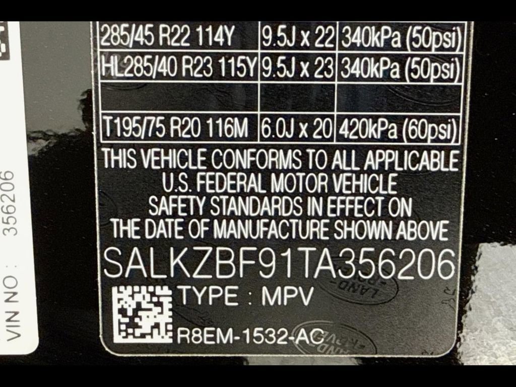 New 2026 Land Rover Range Rover SV image 33