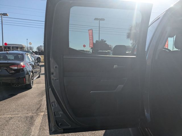 Used 2022 Toyota Tundra SR5 w/ SR5 Convenience Package image 24