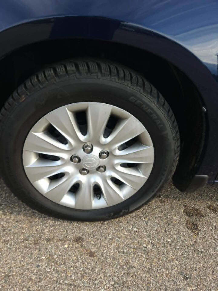 Used 2013 Chrysler 200 LX FWD image 25