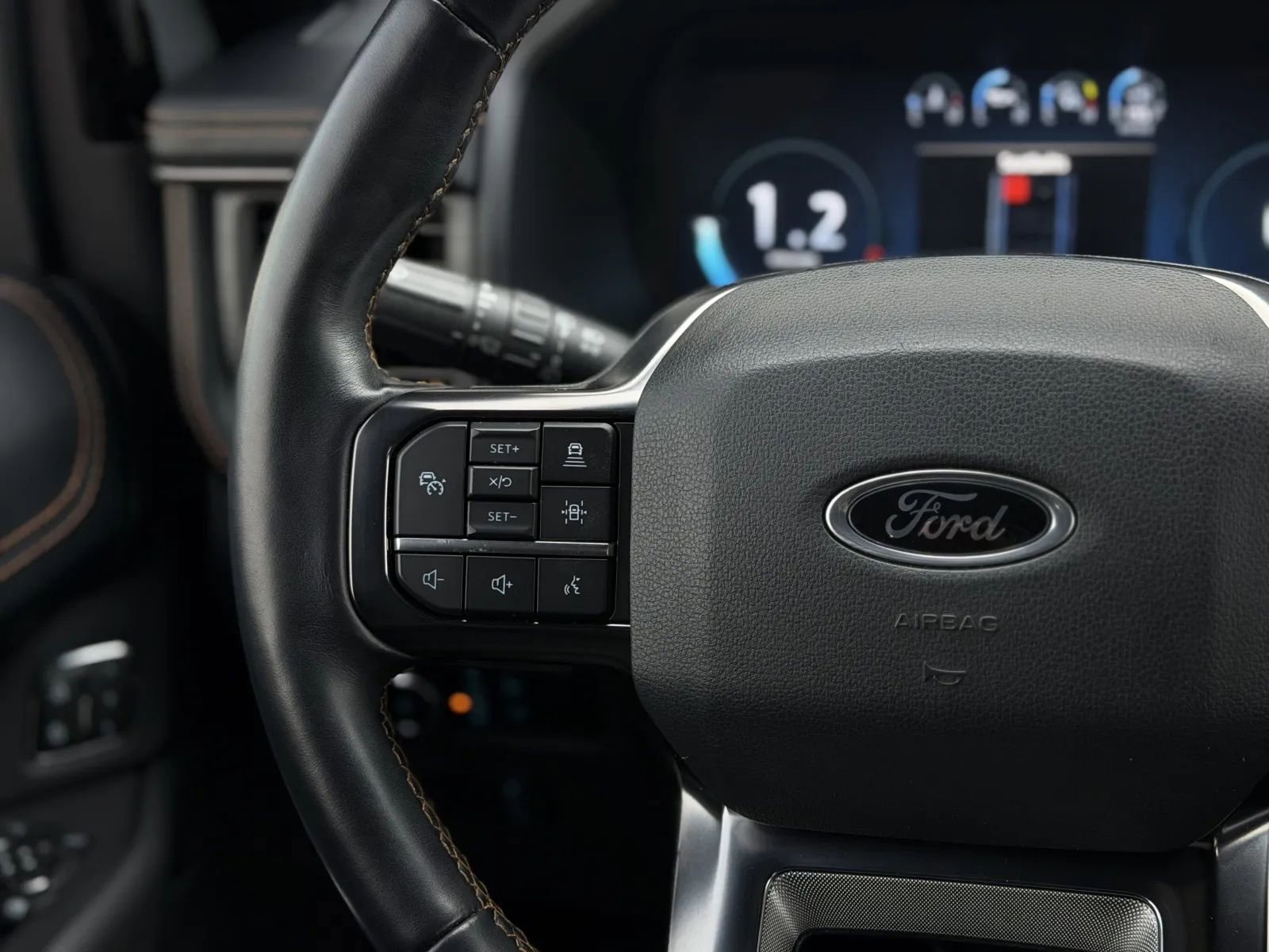 Used 2024 Ford Expedition Max Platinum image 27