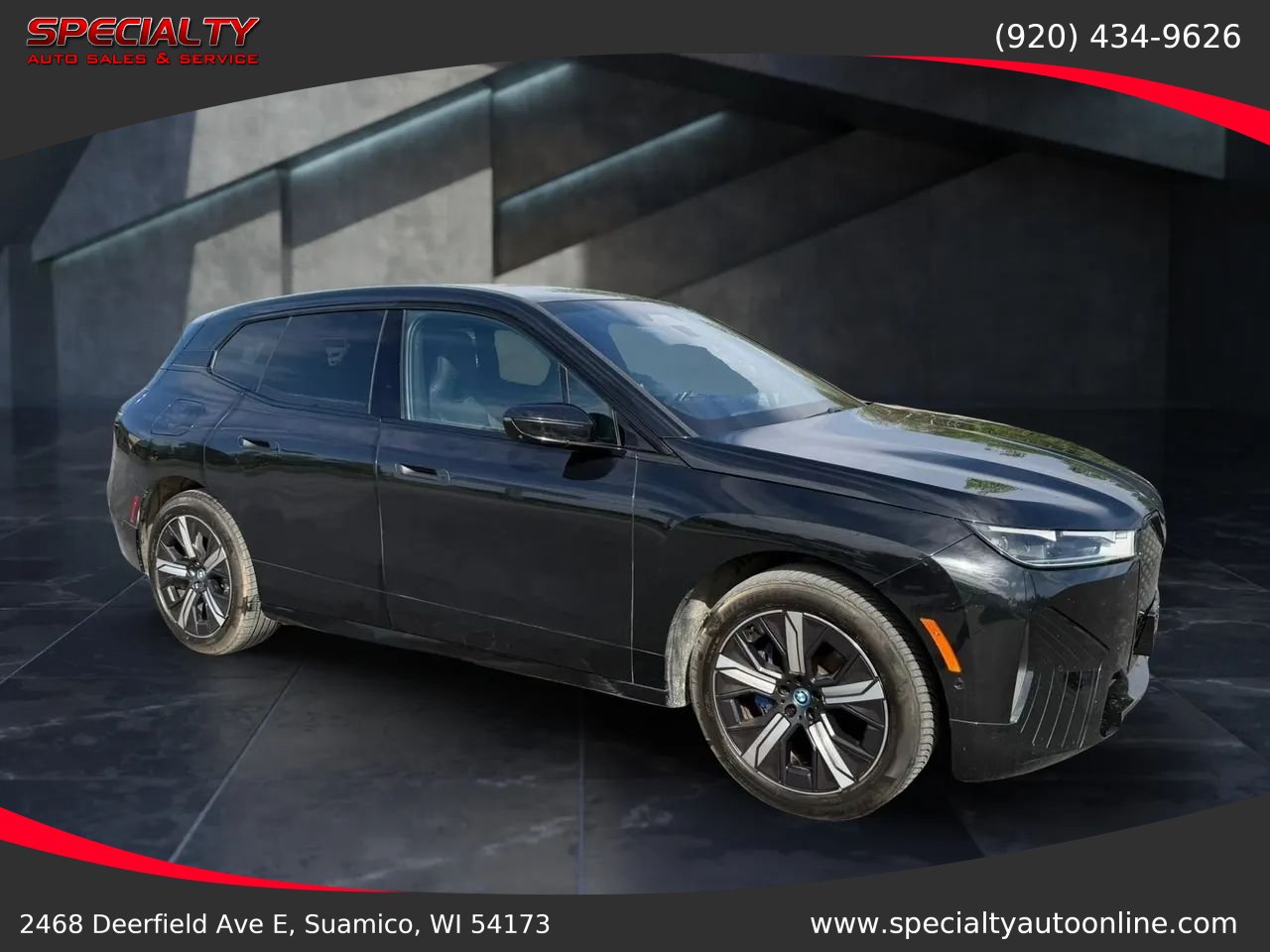 Used 2024 BMW iX xDrive50 w/ Sport Package AWD/4WD image 8
