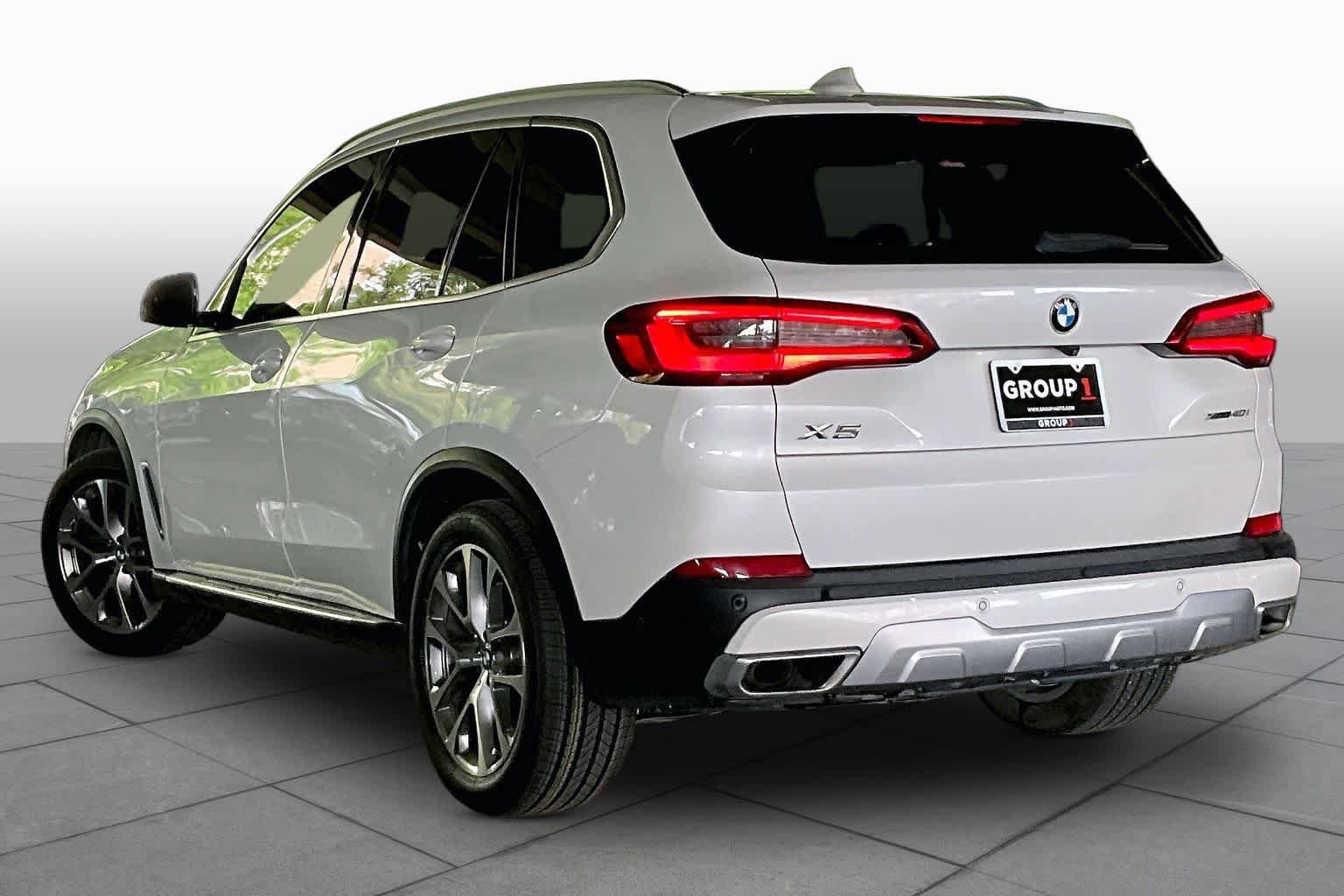 Used 2019 BMW X5 xDrive40i w/ Executive Package AWD/4WD image 11
