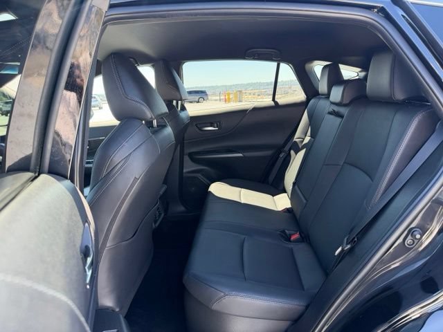 Certified 2023 Toyota Venza XLE AWD/4WD image 15