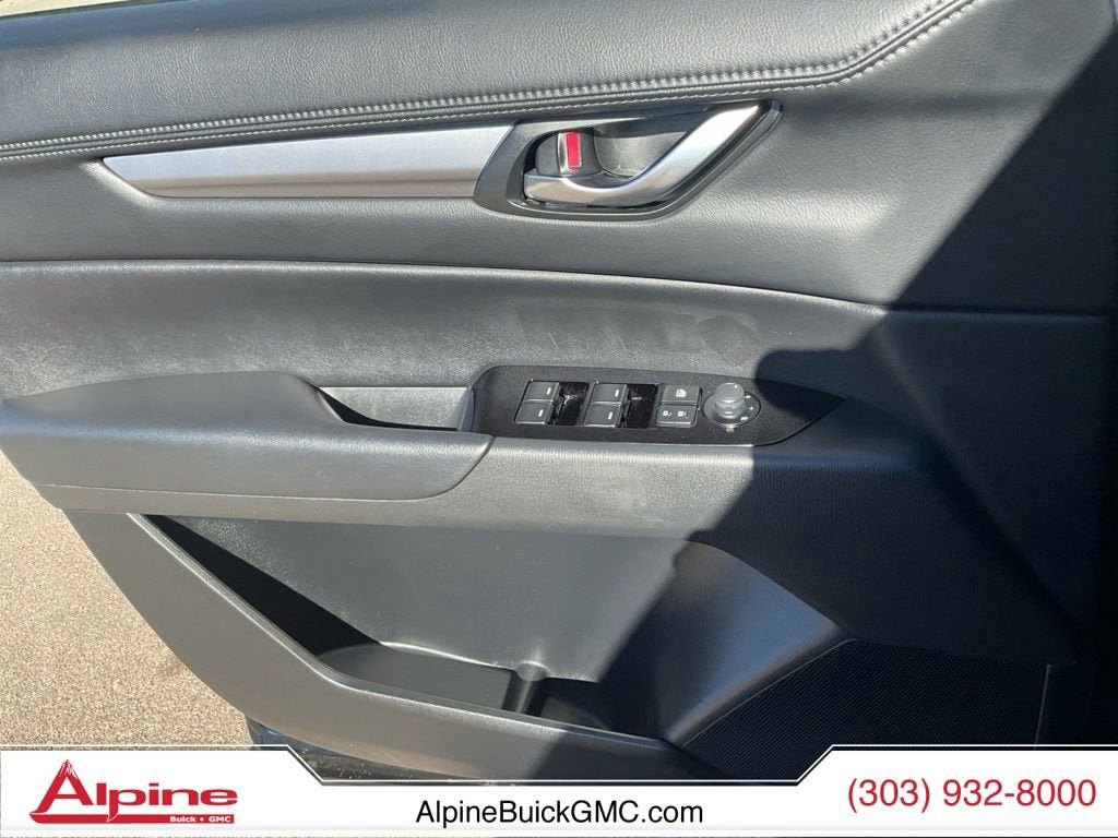 Used 2025 MAZDA CX-5 AWD 2.5 S w/ Select Package image 16