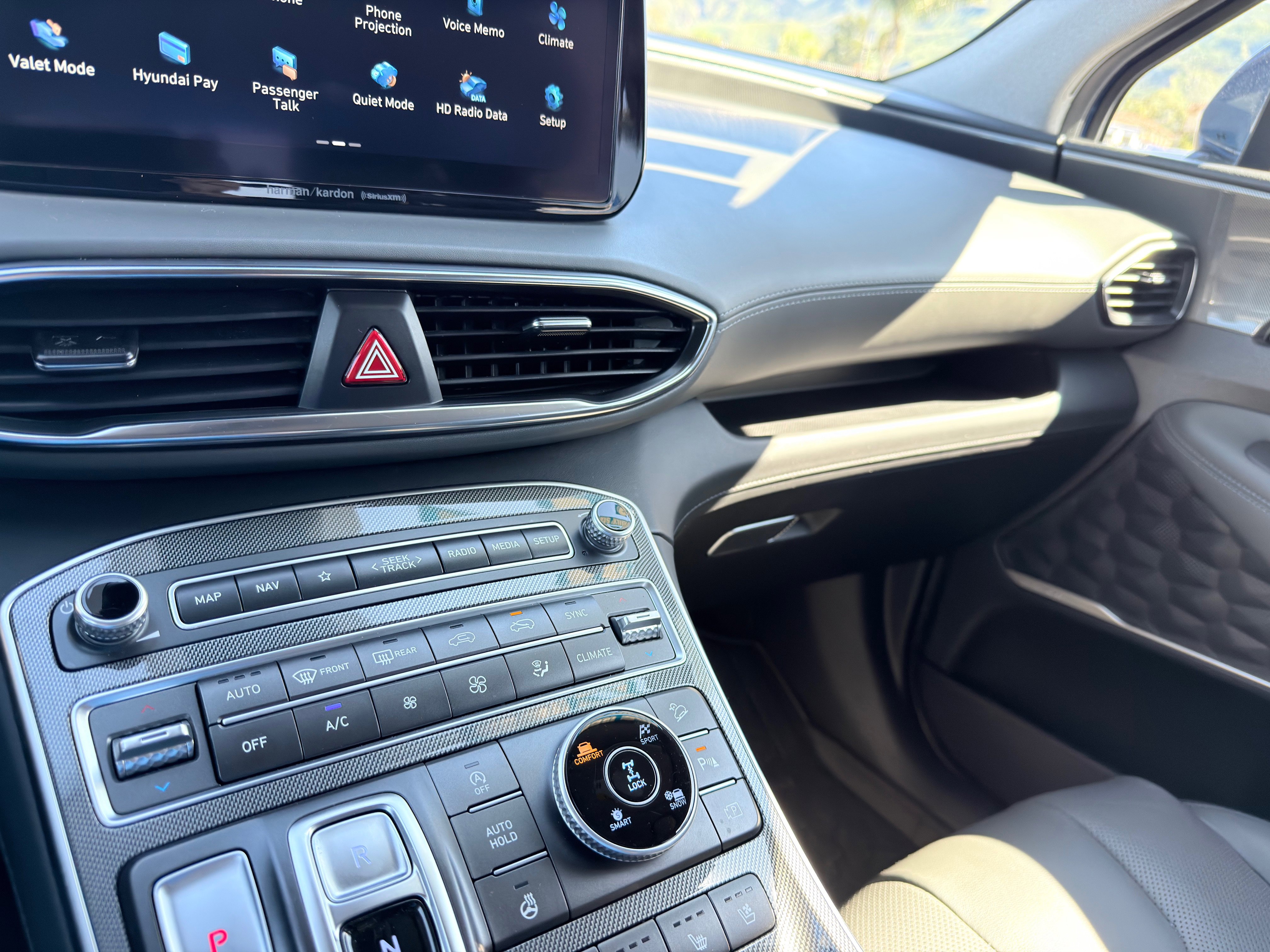 Used 2023 Hyundai Santa Fe Limited image 34