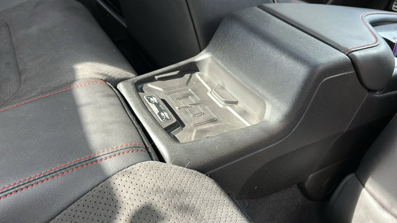 Used 2019 Chevrolet Camaro ZL1 image 28