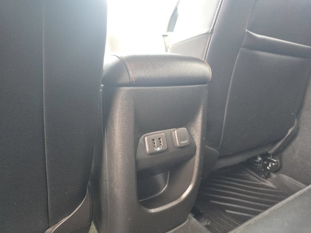 Used 2022 GMC Canyon AT4 w/ Trailering Package AWD/4WD image 25