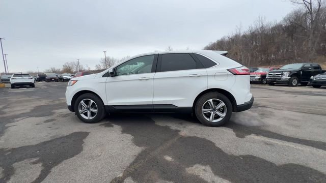 Used 2022 Ford Edge SEL w/ Convenience Package image 5