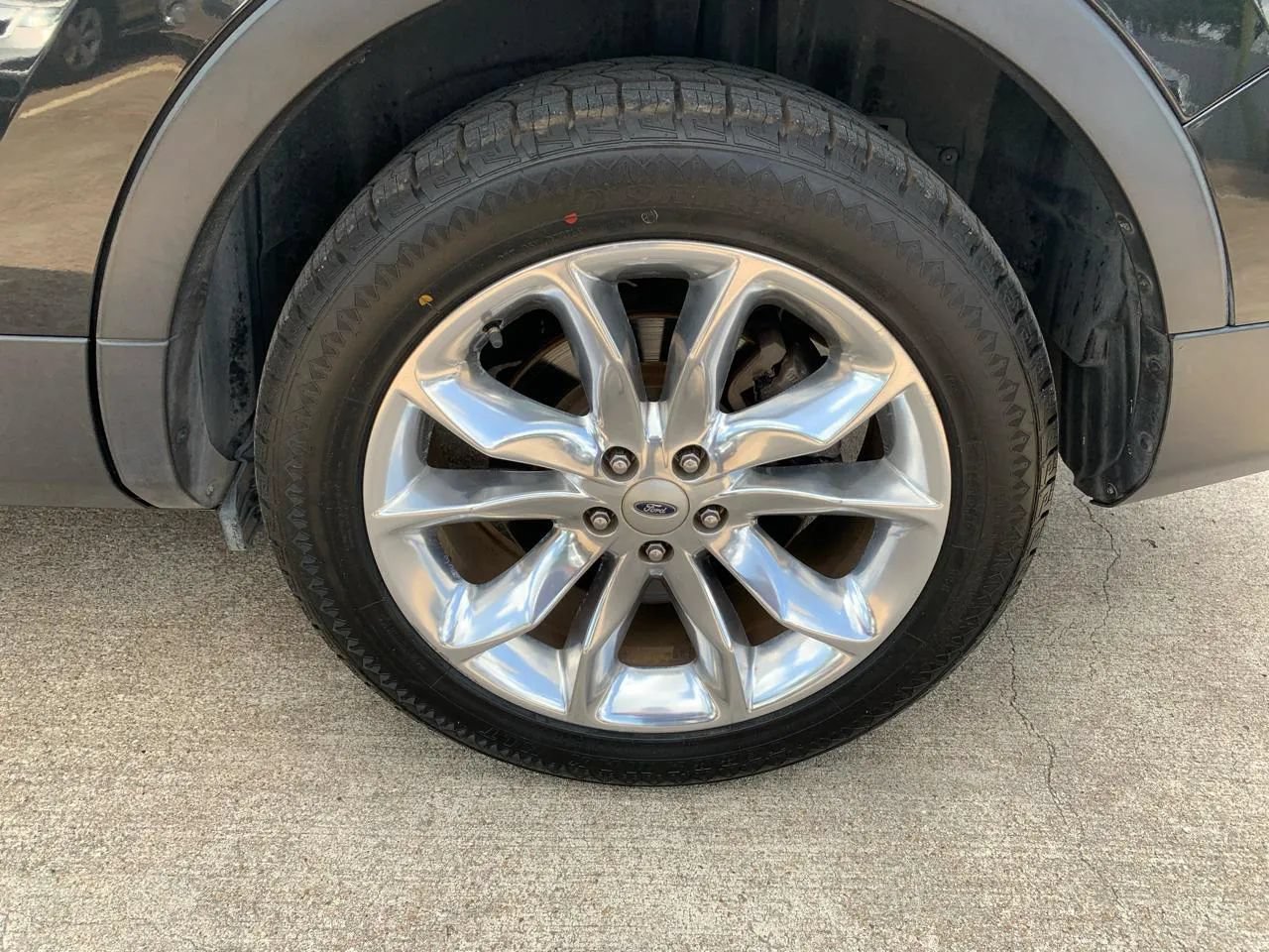 Used 2015 Ford Explorer Limited w/ Equipment Group 302A FWD image 24