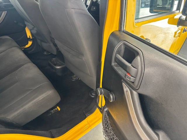 Used 2015 Jeep Wrangler Unlimited Sport AWD/4WD image 23