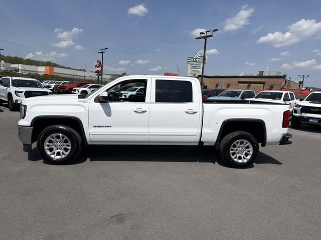 Used 2018 GMC Sierra 1500 SLE w/ SLE Value Package AWD/4WD image 10