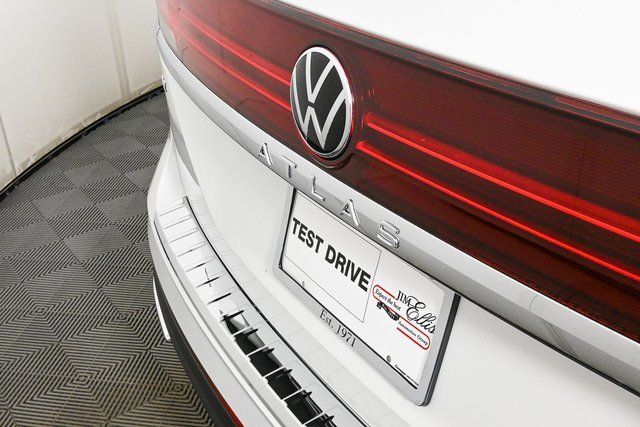 New 2026 Volkswagen Atlas SE image 34