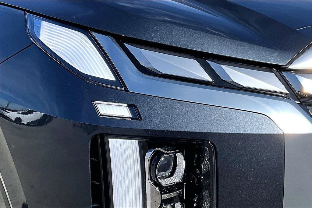 Used 2024 Hyundai Palisade Calligraphy image 41