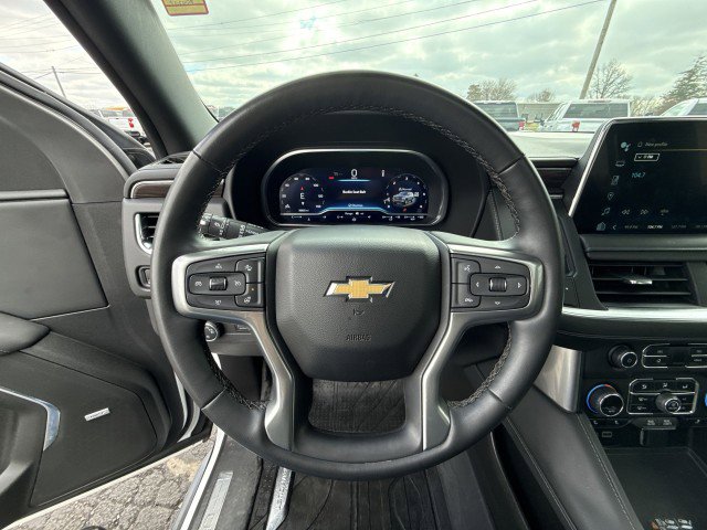 Used 2023 Chevrolet Tahoe LT w/ LT Signature Package image 11