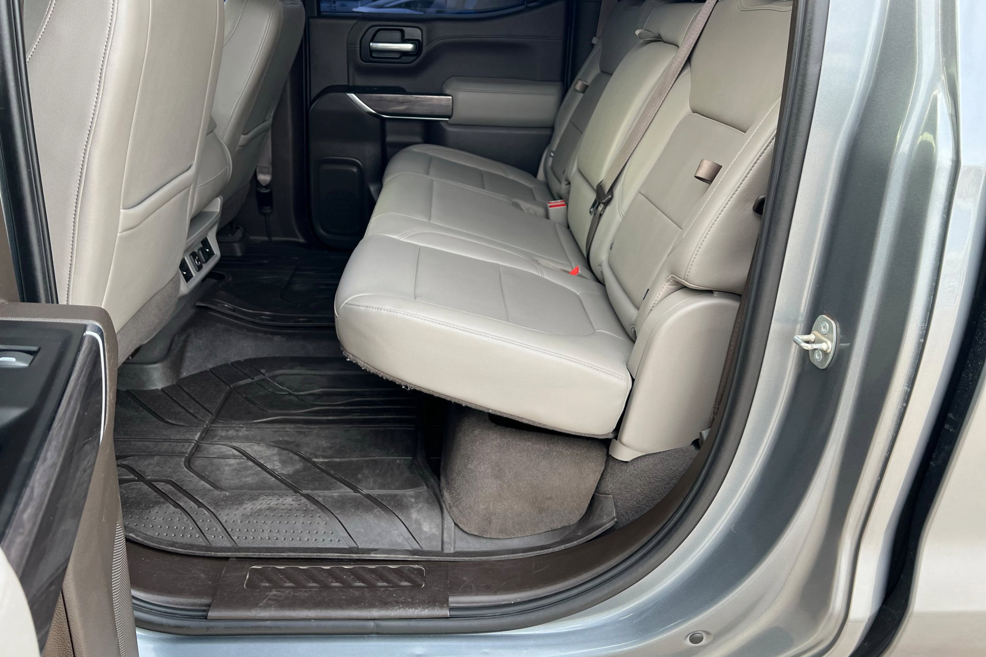 Used 2019 Chevrolet Silverado 1500 LTZ w/ Max Trailering Package image 22