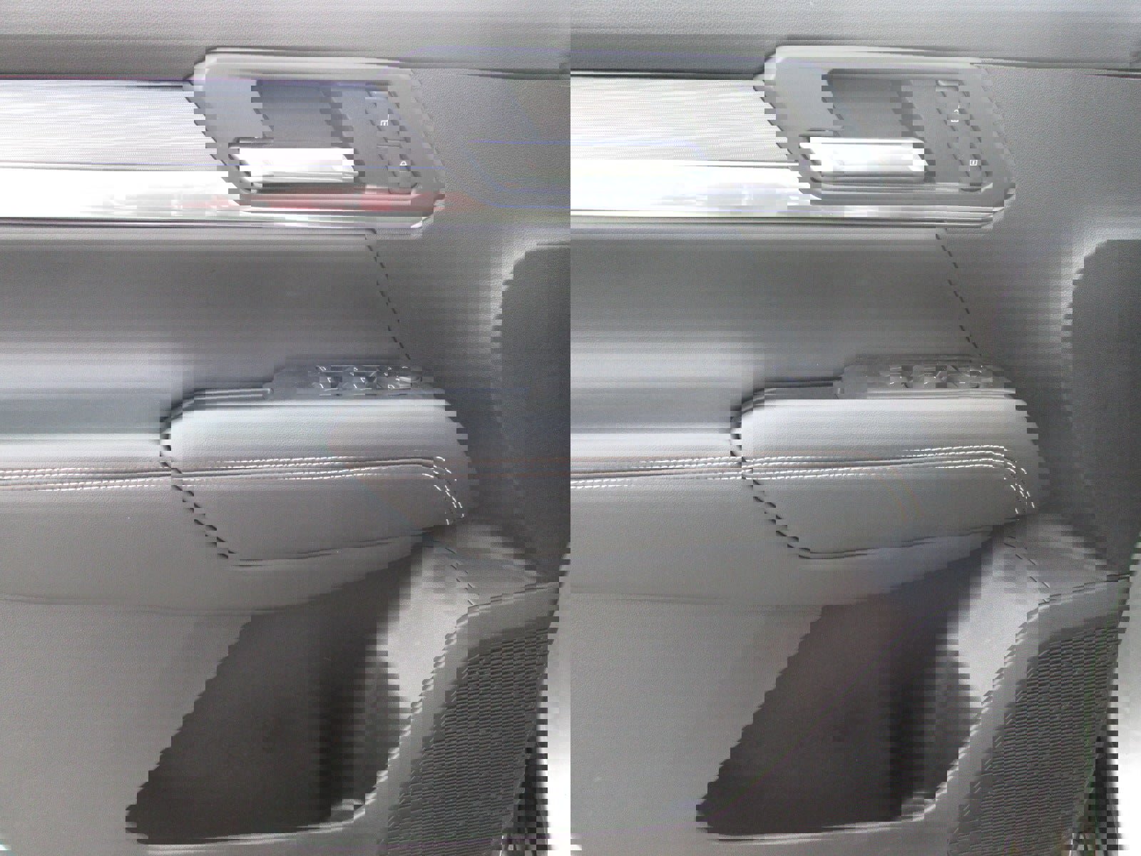 Certified 2025 GMC Terrain Elevation image 10