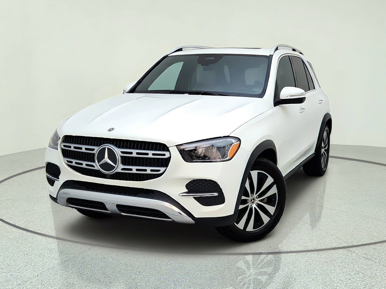Certified 2026 Mercedes-Benz GLE 350 4MATIC image 2