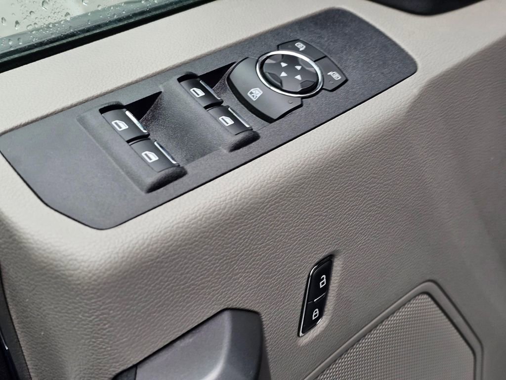 Used 2019 Ford F250 XLT w/ XLT Value Package AWD/4WD image 21