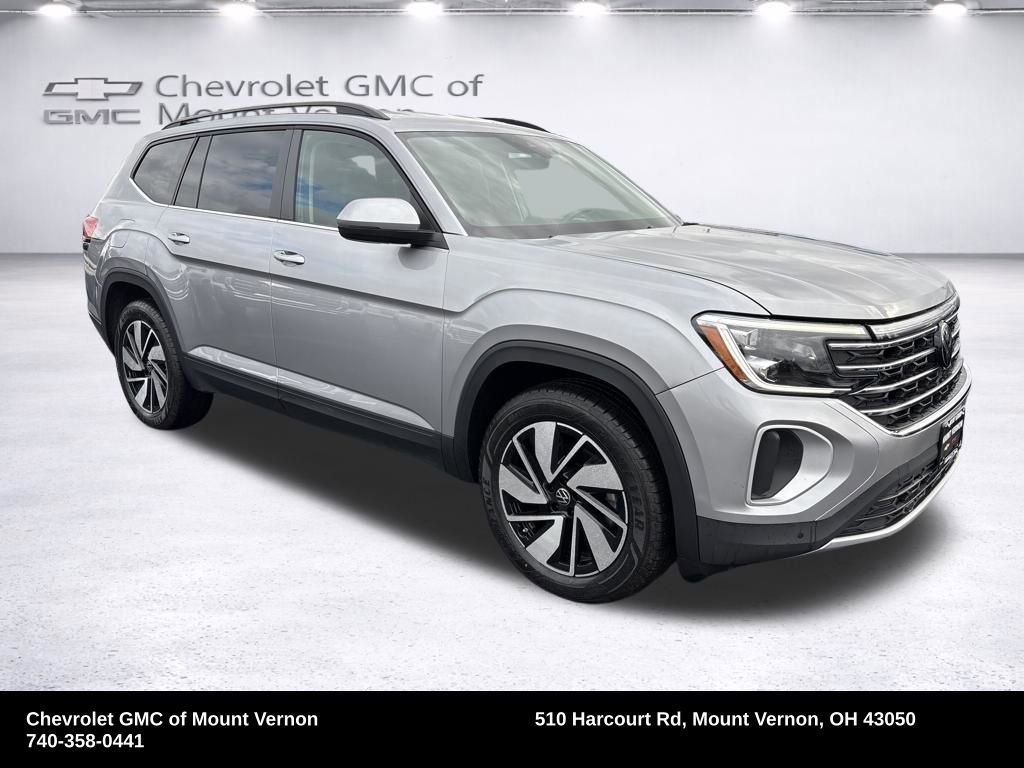 Used 2025 Volkswagen Atlas SE image 8